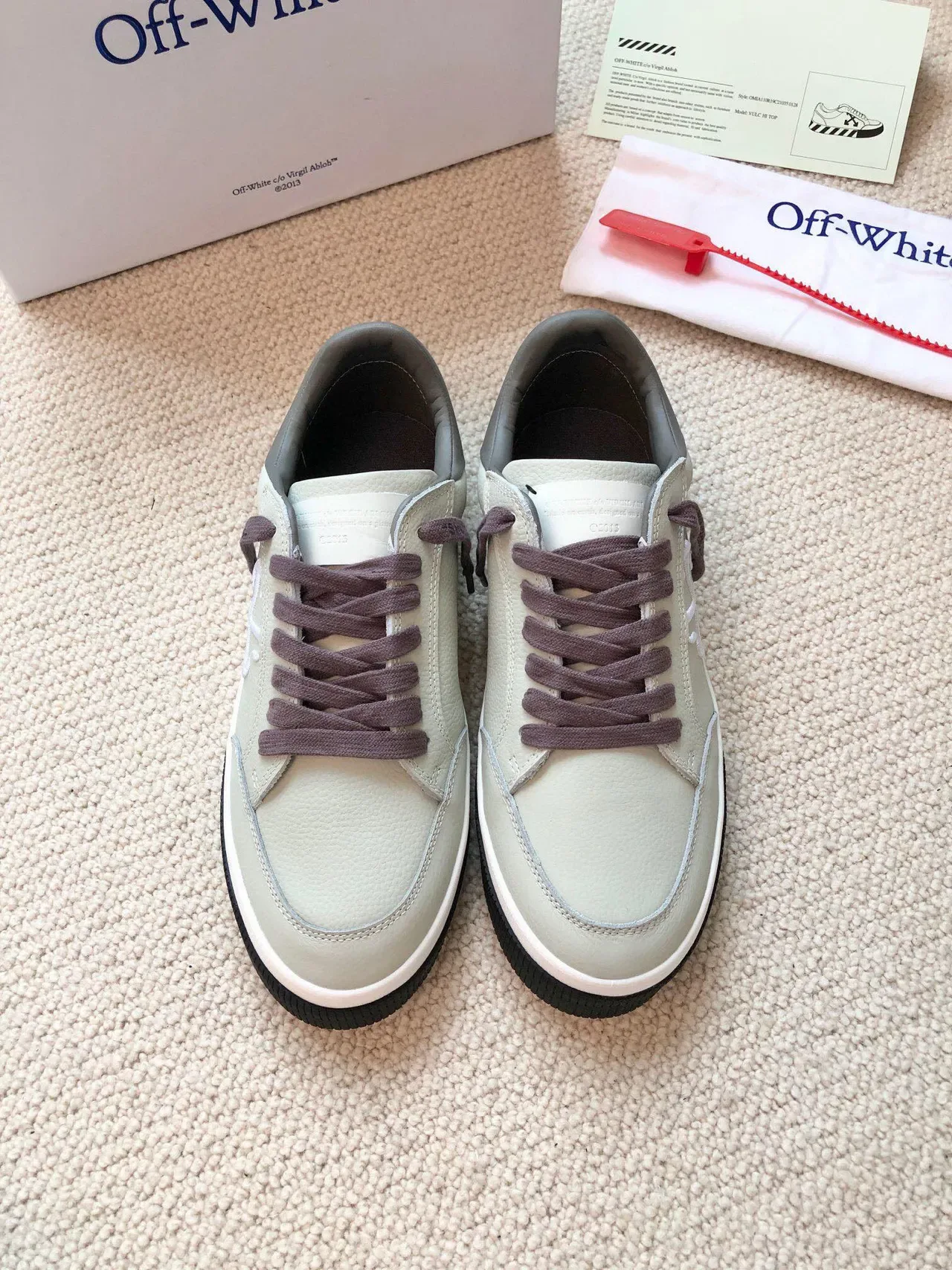 Off-White Industrial Beige Gray Low-Top جلد بانلد أسلوب حياة أحذية رياضية 3