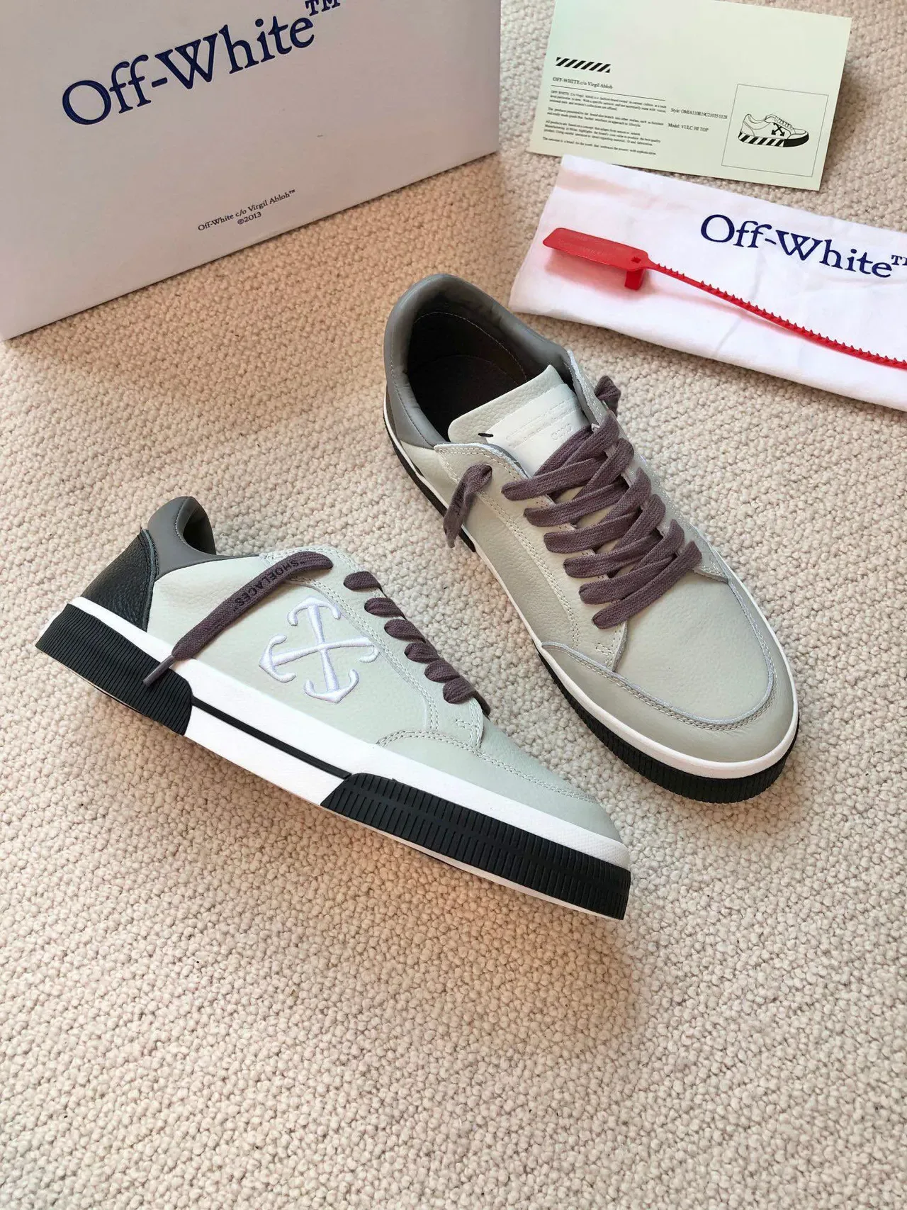 Off-White Industrial Beige Gray Low-Top جلد بانلد أسلوب حياة أحذية رياضية 6