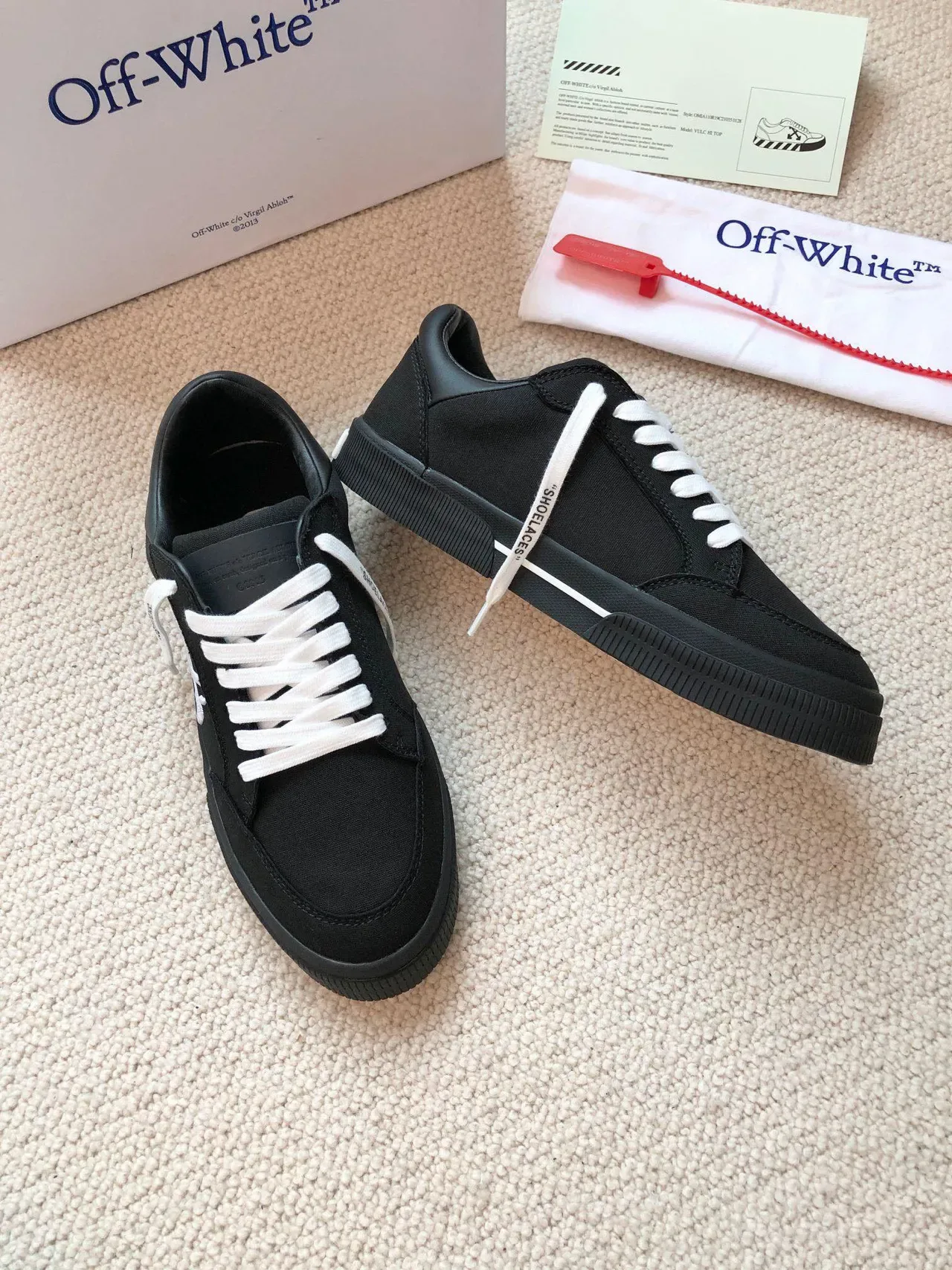 Off-White Industrial-Style Black and White Canvas Lifestyle Sneakers 5