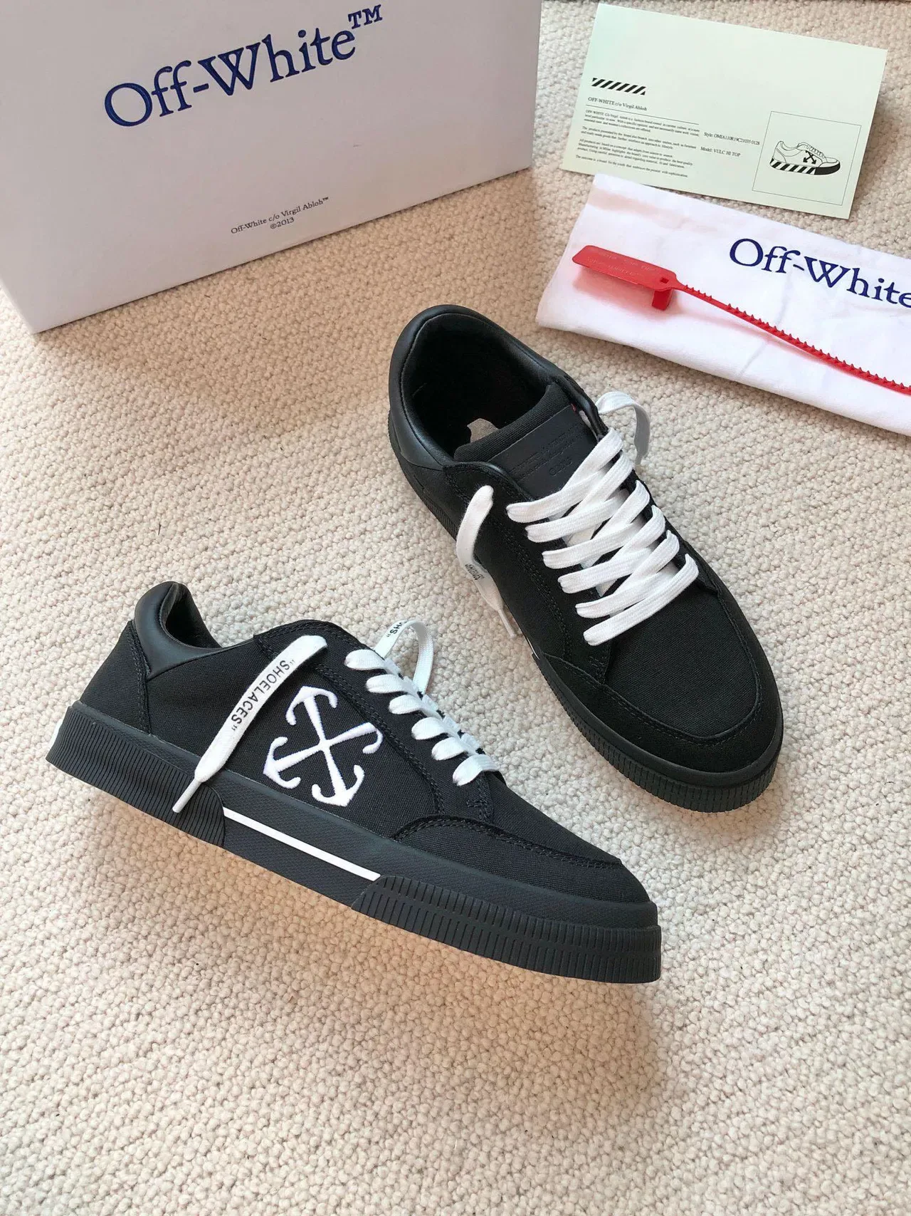 Off-White Industrial-Style Black and White Canvas Lifestyle Sneakers 7