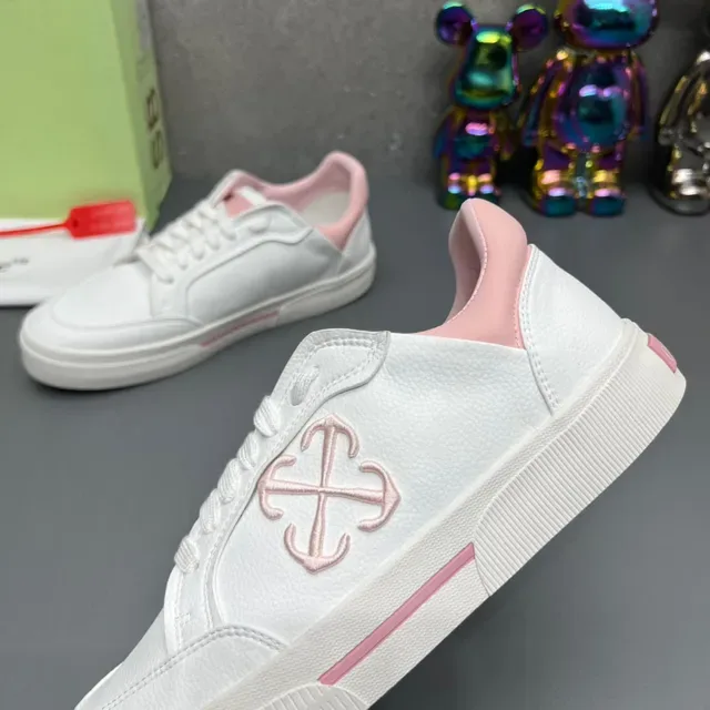 Off-White Chaussures Lifestyle Rose Basse Cuir 5