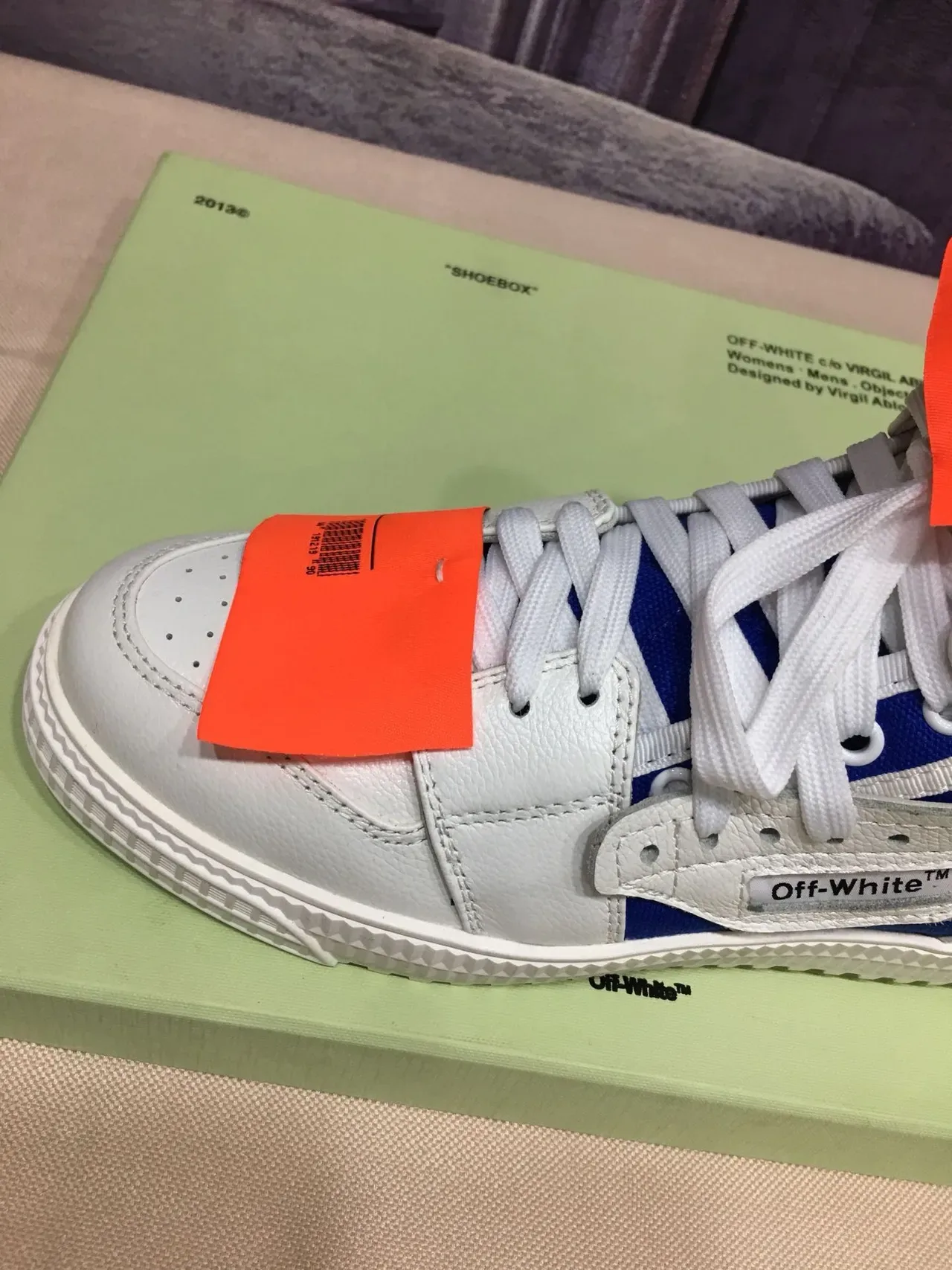 Off-White The Ten أحذية رياضية حيوية زرقاء عالية مع طبقات جلد ونسيج 5