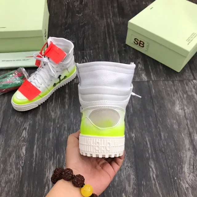 Off-White The Ten أخضر سكيتشرز عالية الصنادل مع ربطة زيب تاي صناعية أسلوب الحياة 4