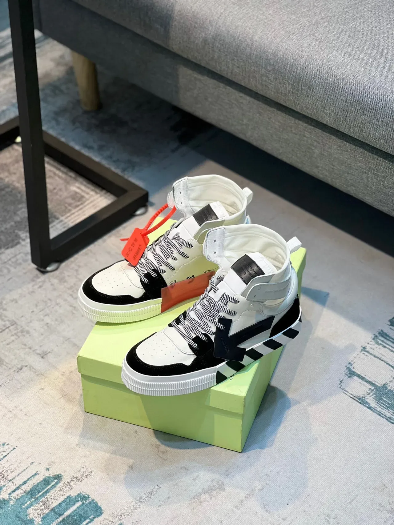Off-White The Ten Tênis Lifestyle de Cano Alto 7