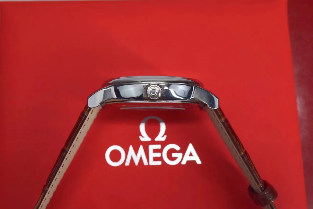 Omega De Ville Cadran Branco Cinturão de Couro de Crocodilo Marrom Relógio Mecânico 7