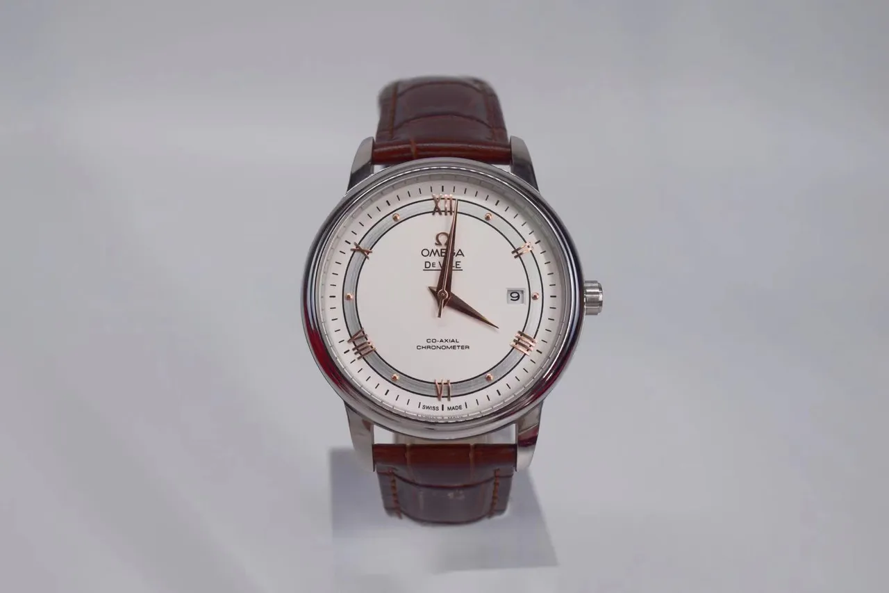 Omega De Ville Cadran Branco Cinturão de Couro de Crocodilo Marrom Relógio Mecânico 12