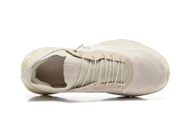 On Beige Gris Empeigne Tricot Ingenierie Semelle Intermediaire Sculptée Creuse Chaussures Lifestyle 3