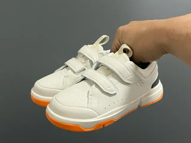 On Blanc Beige Fermeture de Sangle Velcro Double Semelle Chunky Segmentée Sneakers Lifestyle 8