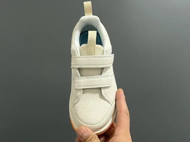 On Blanc Beige Fermeture de Sangle Velcro Double Semelle Chunky Segmentée Sneakers Lifestyle 15