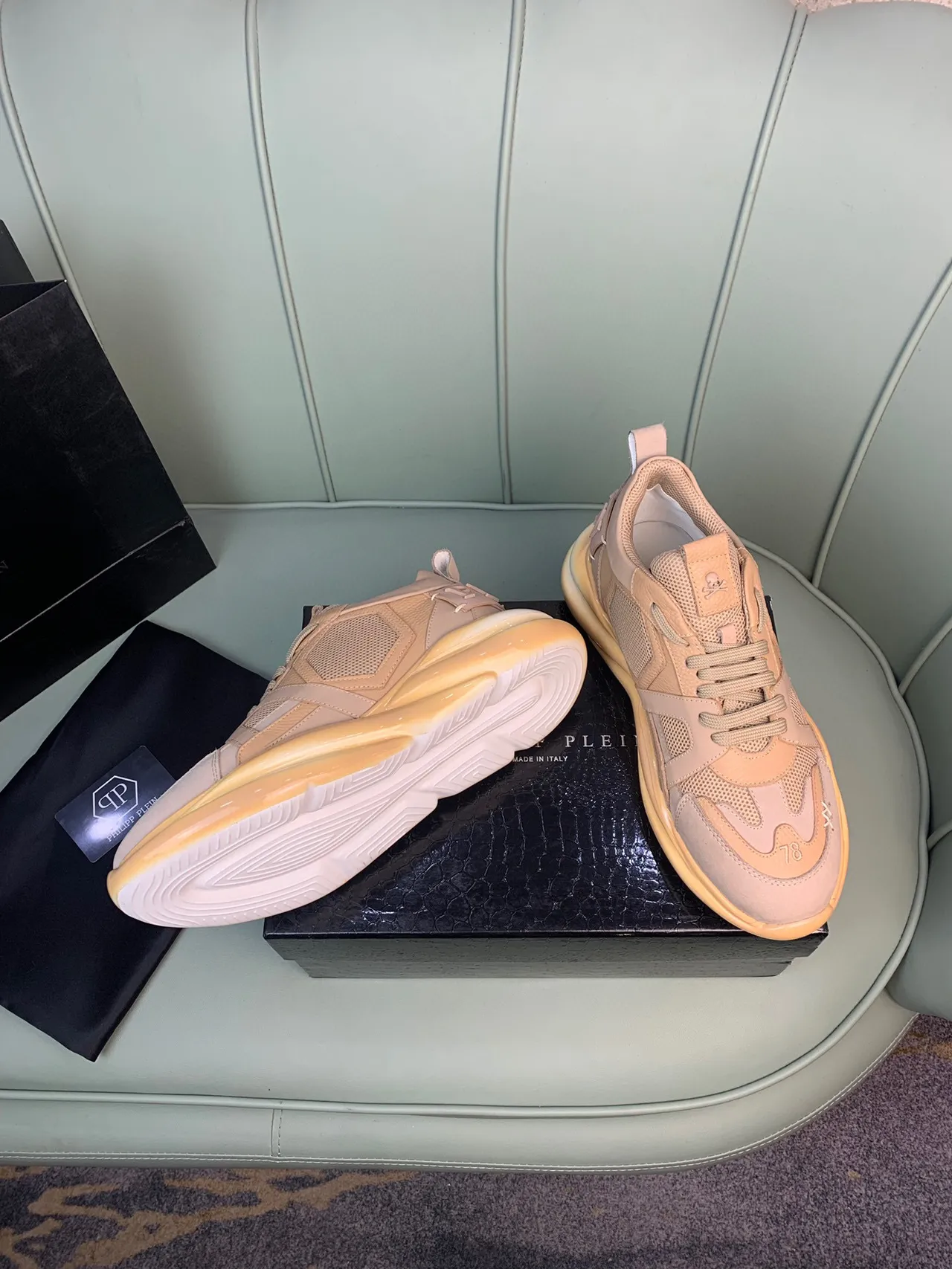 Philipp Plein Beige Rose Superpositions Ondulées En Couches Maille Et Cuir Suédé Panéling Sneakers Chunky 7
