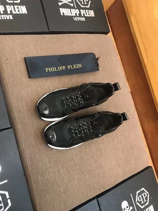 Philipp Plein Sola preta e branca couro patentado com estampado de serpente tênis chunky 2