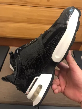 Philipp Plein Sola preta e branca couro patentado com estampado de serpente tênis chunky 5