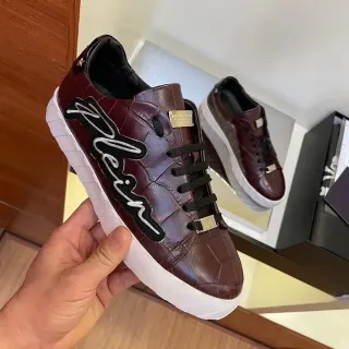 Philipp Plein बर्गंडी काला क्रोको एम्बॉस्ड चमड़ा बोल्ड स्क्रिप्ट लोगो लाइफस्टाइल स्नीकर