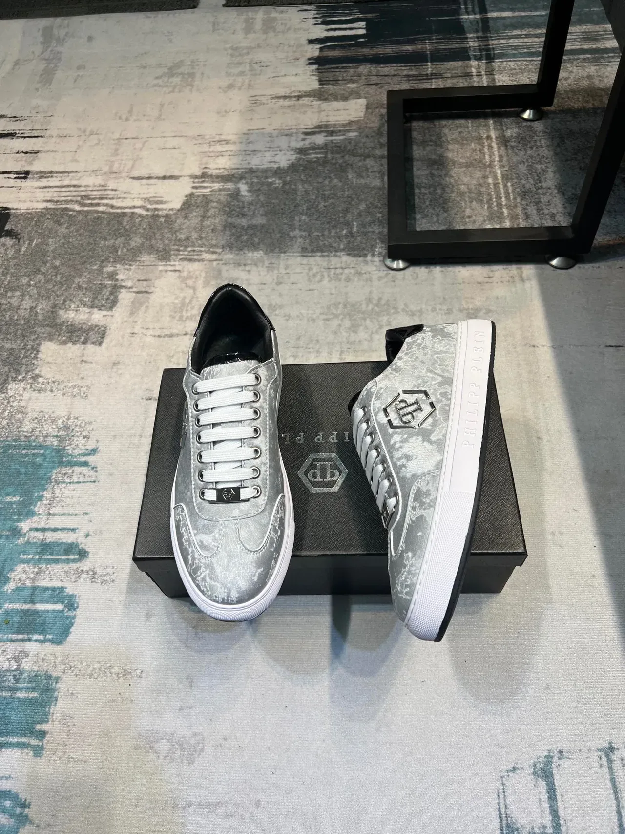 Philipp Plein Metallic Silver Low-Top Lifestyle Sneakers 3