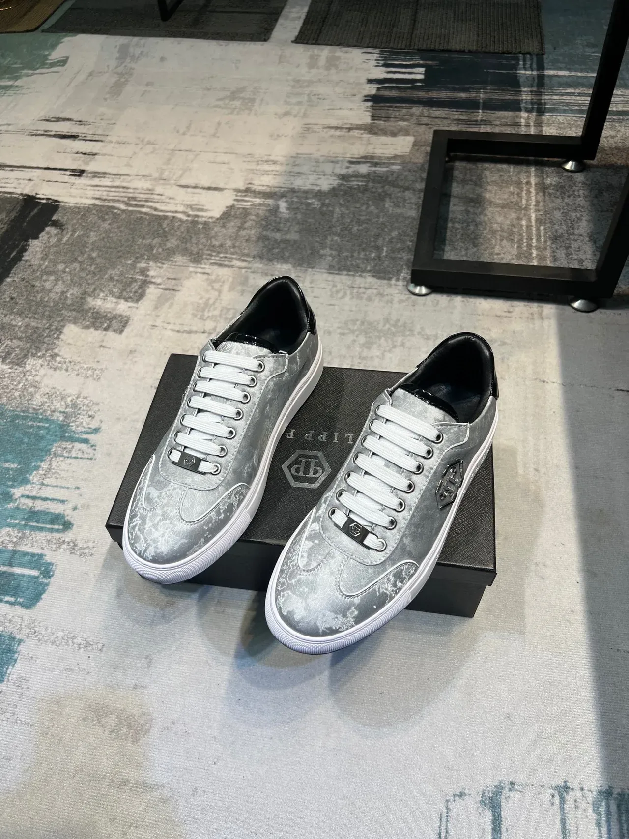 Philipp Plein Metallic Silver Low-Top Lifestyle Sneakers 4