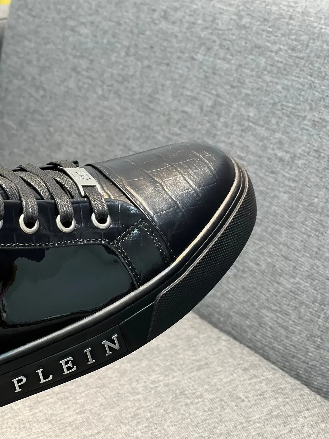 Philipp Plein Skull High Top Sneakers Lifestyle Pretos 4