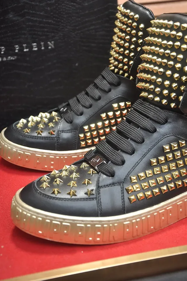 Philipp Plein أحذية رياضية أسلوب حياة أسود ذهبي عالي الارتفاع مغطاة بالمسامير 8