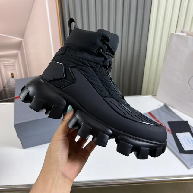 Prada Black Quilted Nylon Upper Chunky Lug Sole Work Boots 4