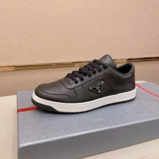 Prada Cloudbust Chaussures Lifestyle en Cuir Noir