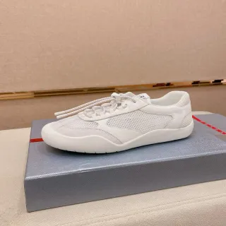 Prada Cloudbust Zapatillas Lifestyle Blancas de Malla y Cuero Superior Suela Esculpida Monocromo