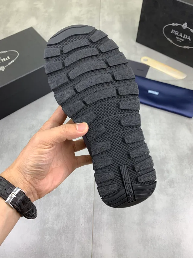 Prada Gray White Low-Top Leather Upper Sneakers 4