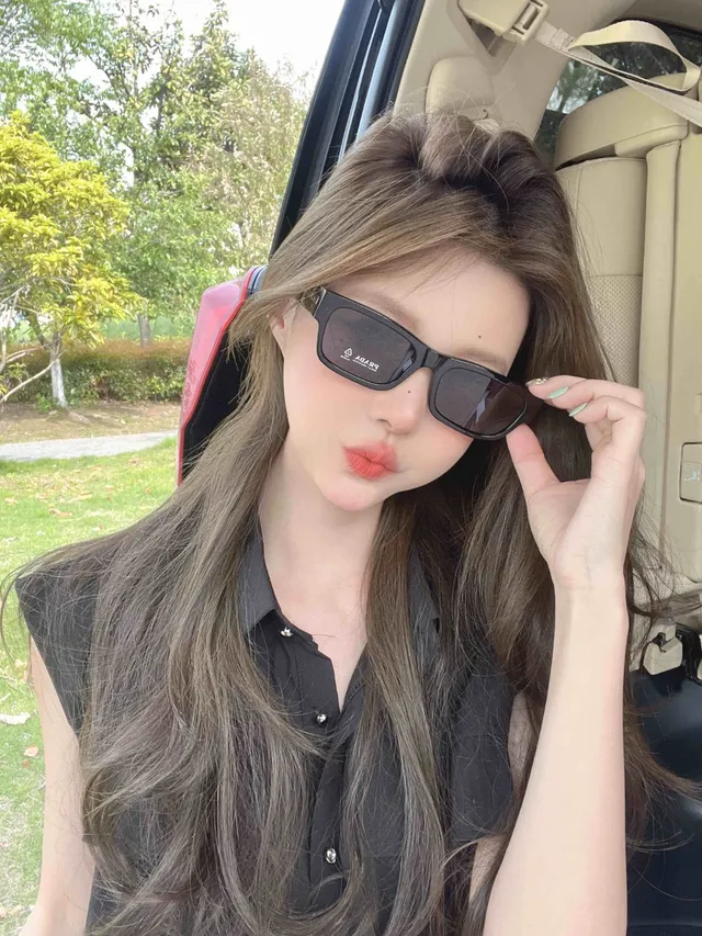 Prada Spotted Black and White Rectangular Sunglasses 6