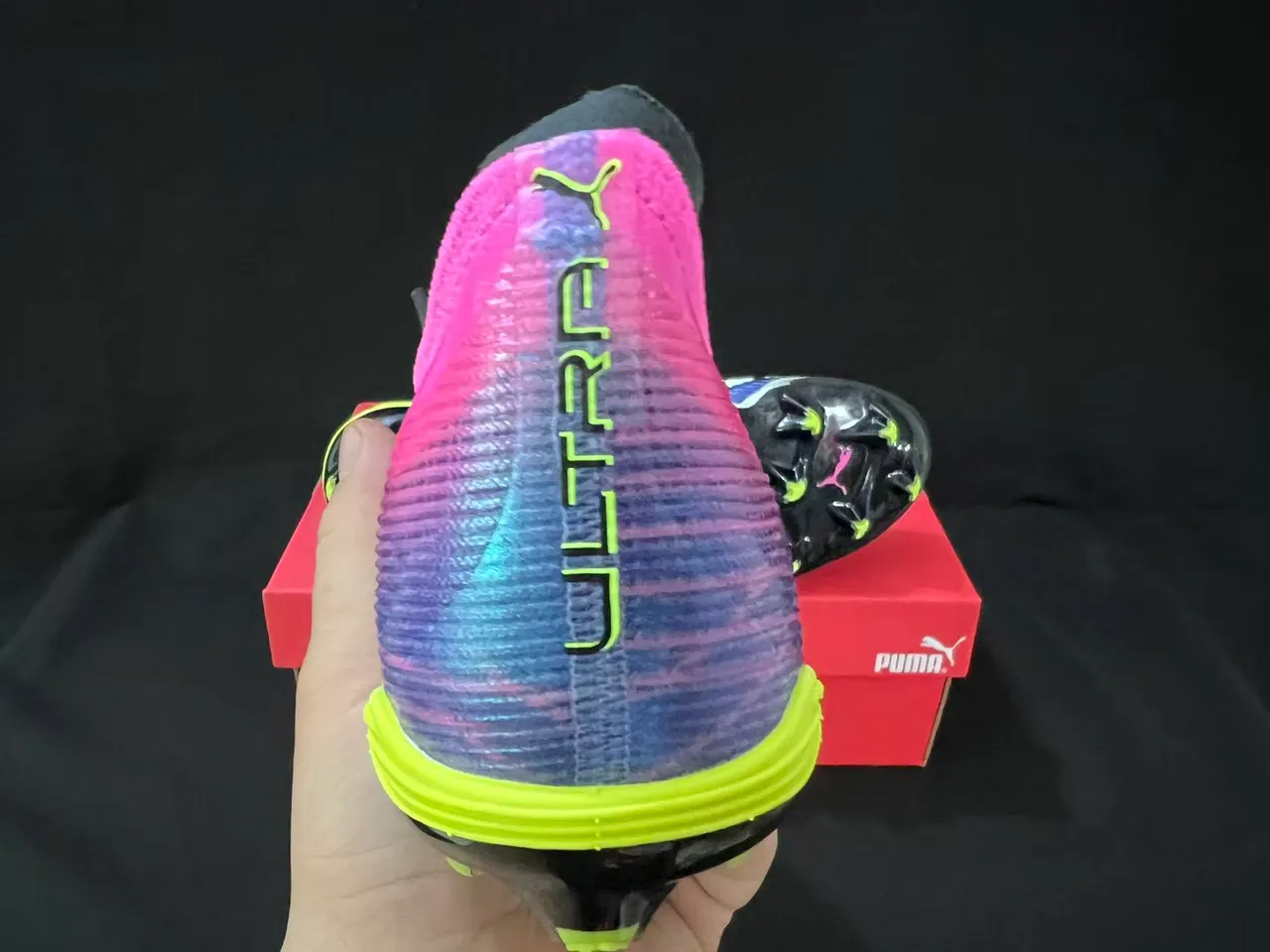 Puma Future Z أعلى متعدد الألوان من الدانتيل تدرج اللون Firm-Ground أحذية كرة القدم 3