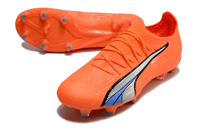 Puma Future Z Chaussures de football orange bleu à empeigne en knit de coupe basse lacets asymétriques pour terrain ferme 14