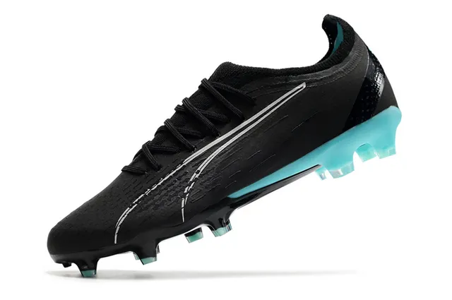 Puma Future Z Chaussures de football orange bleu à empeigne en knit de coupe basse lacets asymétriques pour terrain ferme 24