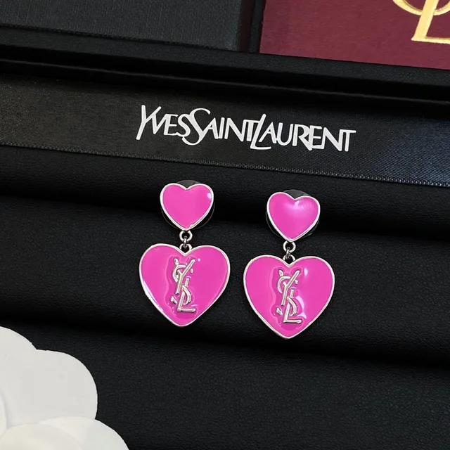 Saint Laurent أقراط إيمل مونوغرام مزدوجة القلب 3