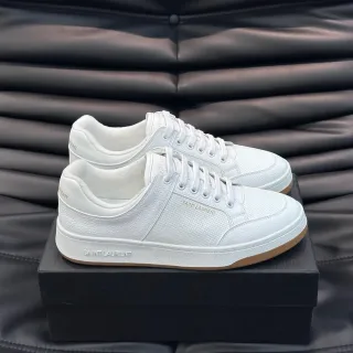 Saint Laurent Loulou 白色穿孔皮革生活方式运动鞋