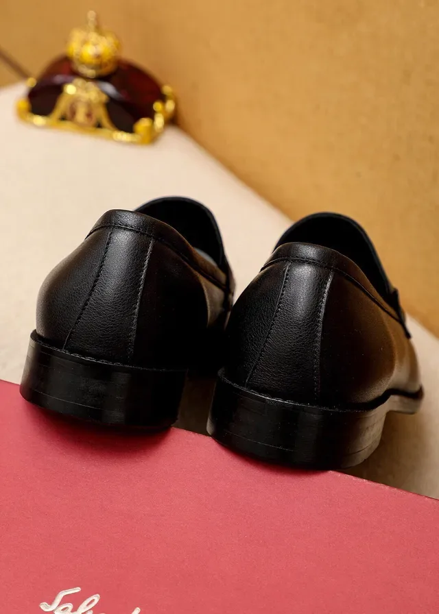 Salvatore Ferragamo Gancini Loafer Black Leather Loafers 3