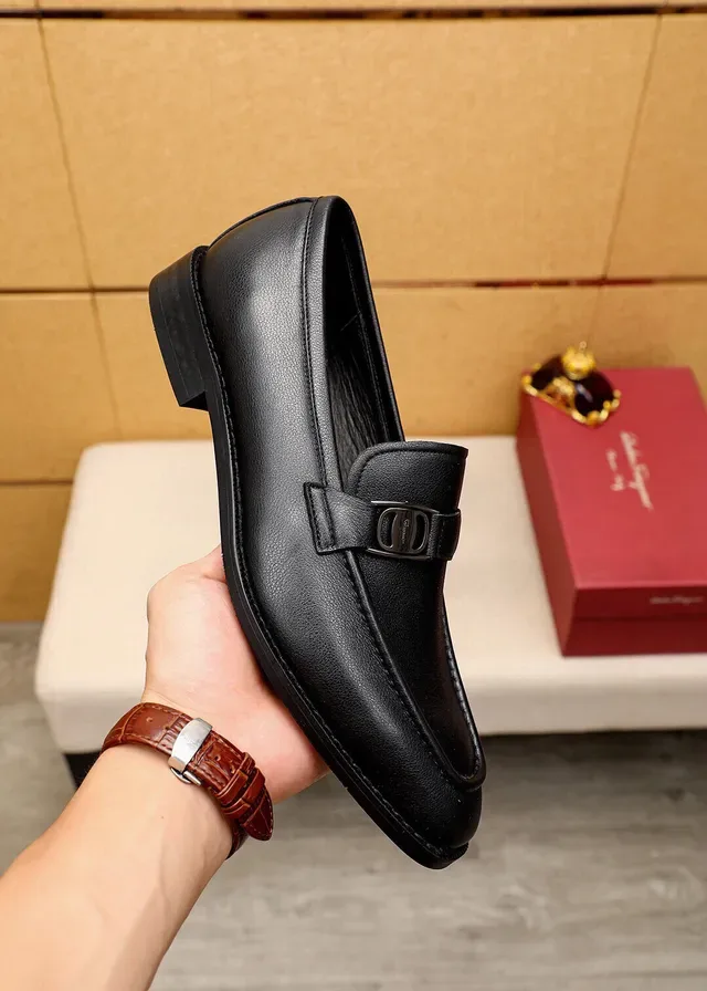 Salvatore Ferragamo Gancini Loafer Black Leather Loafers 6