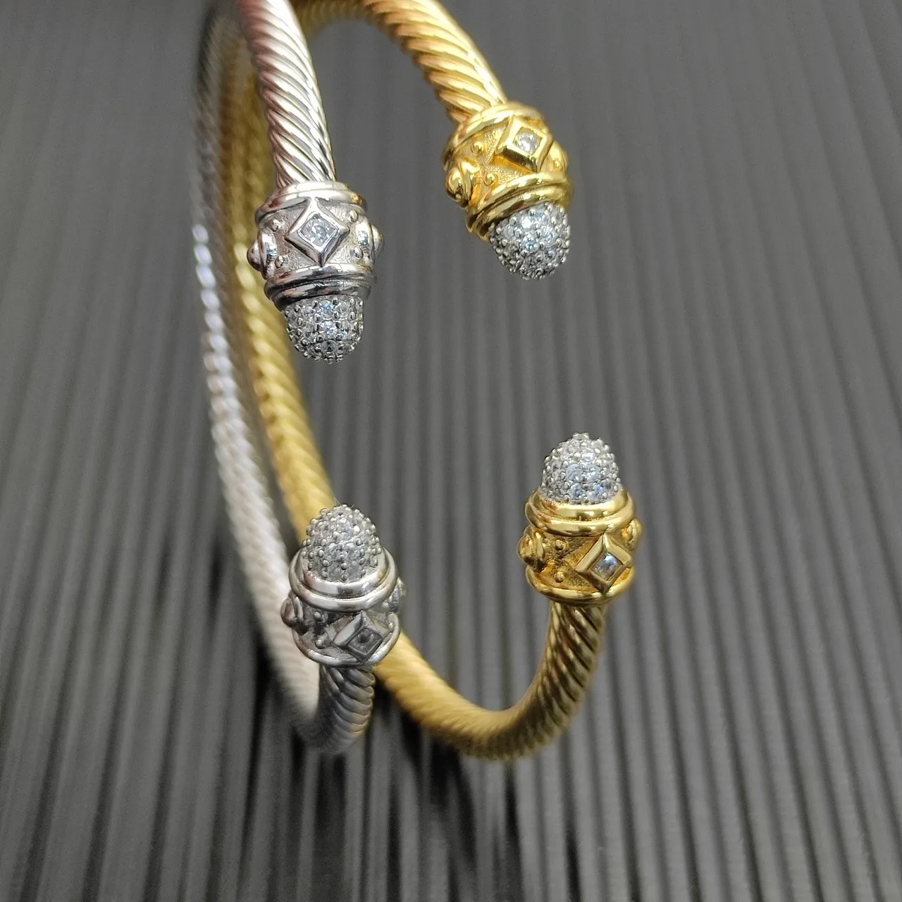 Tiffany & Co. HardWear Pulseira de Diamantes Pavé com Corda Trançada 6