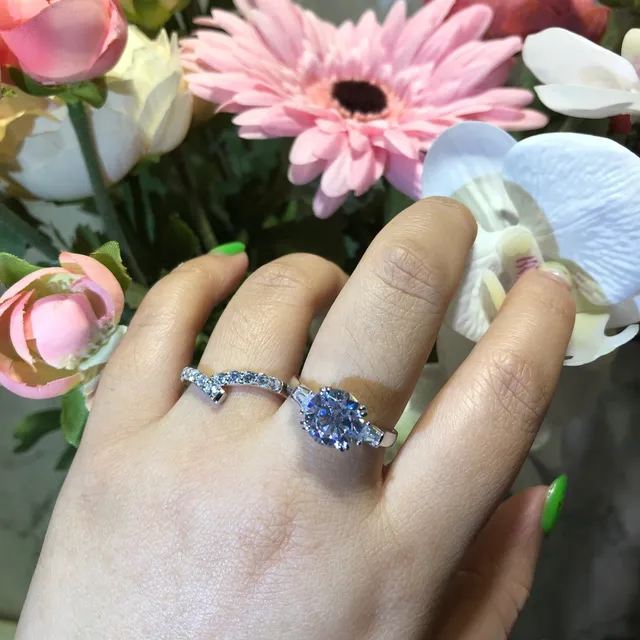 Tiffany & Co. Bague diamant Novo-Style avec diamants ronds brillants et baguettes 2