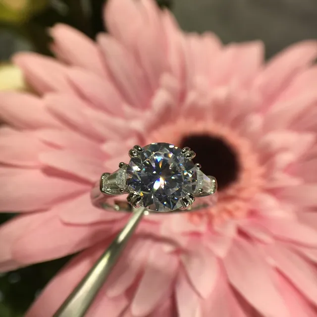 Tiffany & Co. Bague diamant Novo-Style avec diamants ronds brillants et baguettes 6