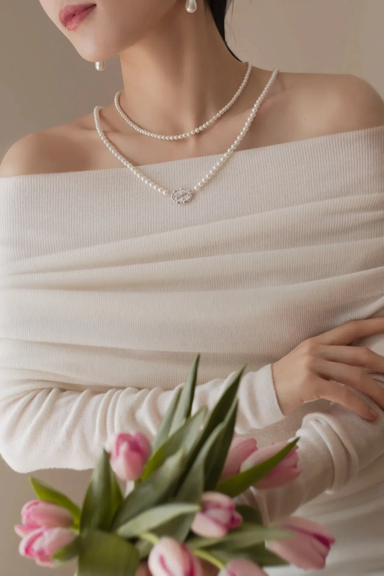 Tiffany & Co. Return to Tiffany Oval Pendant Pearl Necklace 5