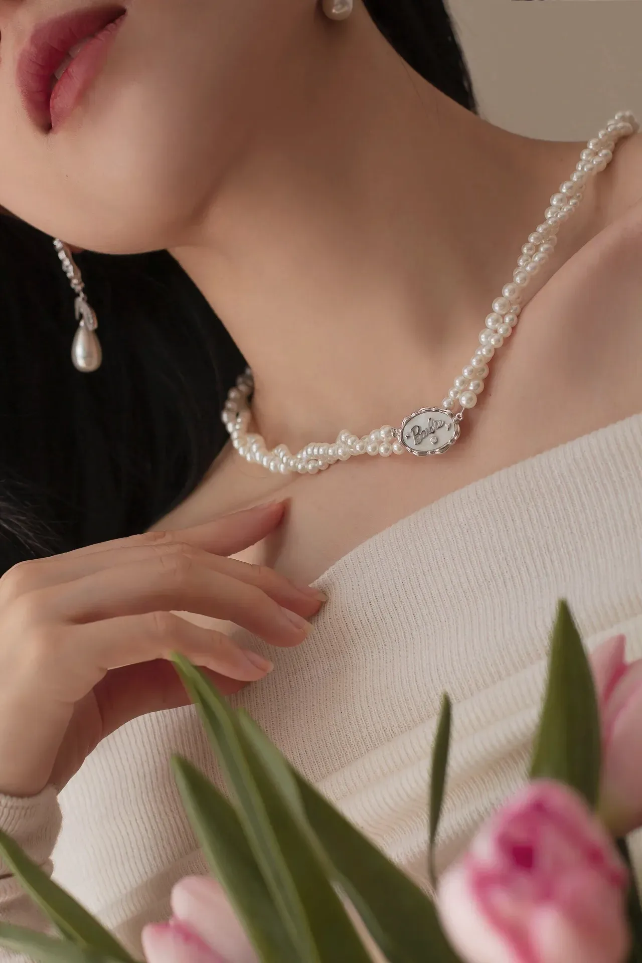 Tiffany & Co. Return to Tiffany Oval Pendant Pearl Necklace 9