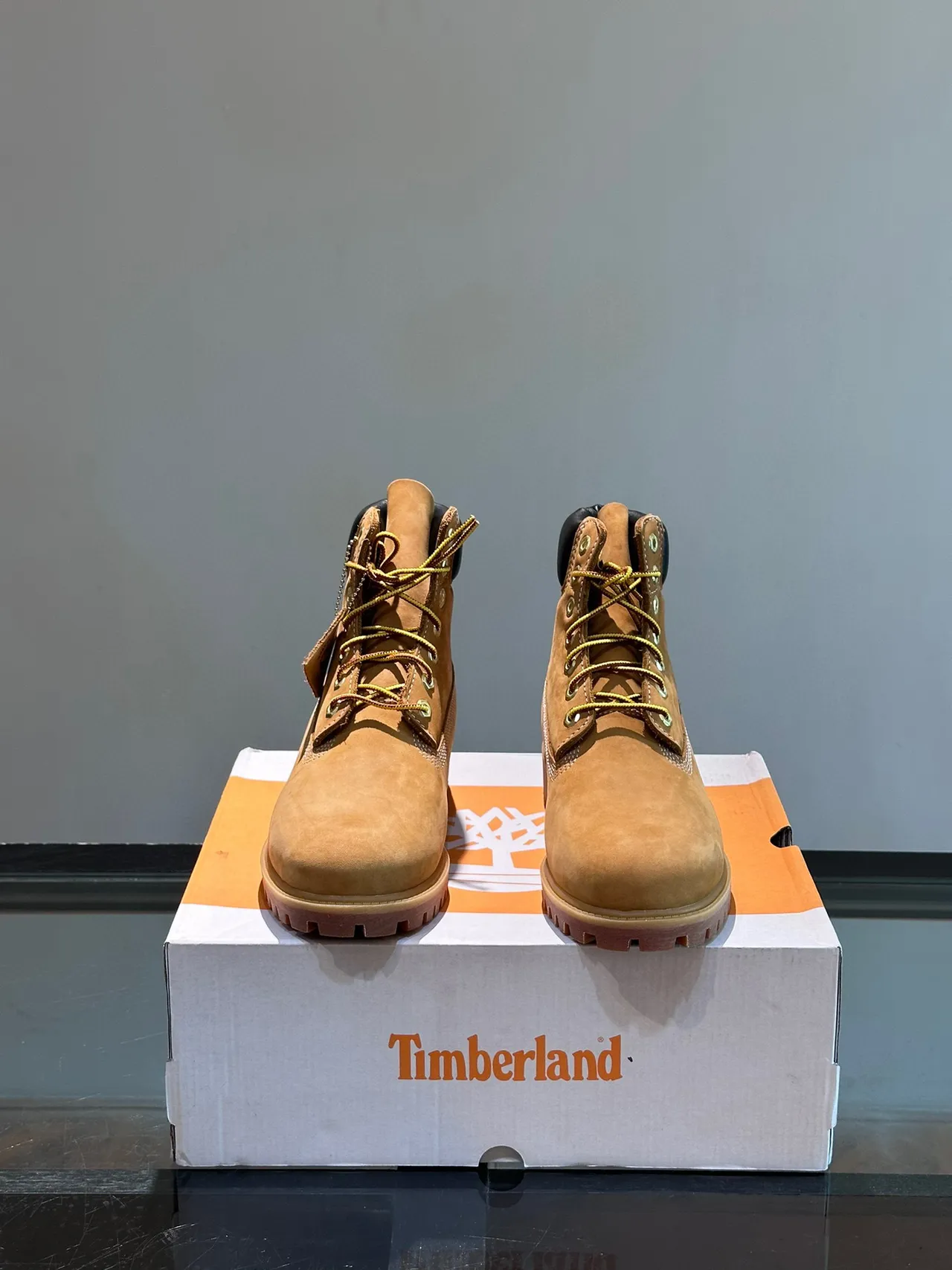 Timberland Premium 6-Inch Tan Nubuck حذاء عمل 9