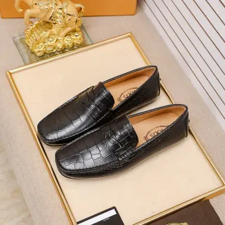 Tod's Black Beige Crocodile-Embossed Leather Penny Loafer