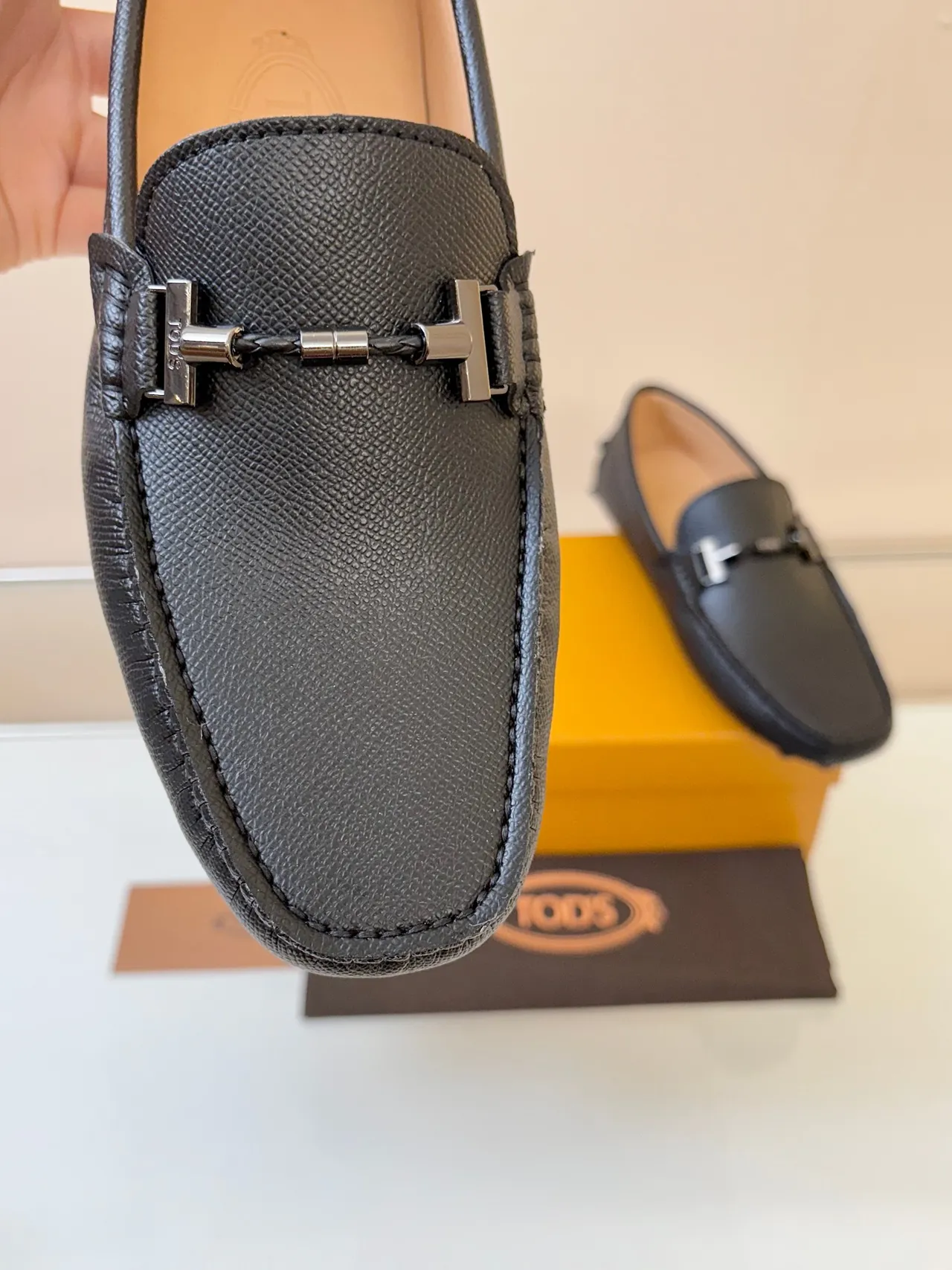 Mocassin Tod's Gommino Noir Cuero Pebbled Boucle Horsebit 3