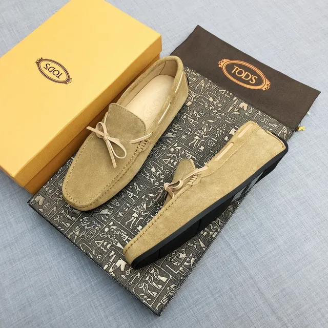 Tod's Loafer Beige Noir Daim Cuir Supérieur Détail Nœud Loafer 2