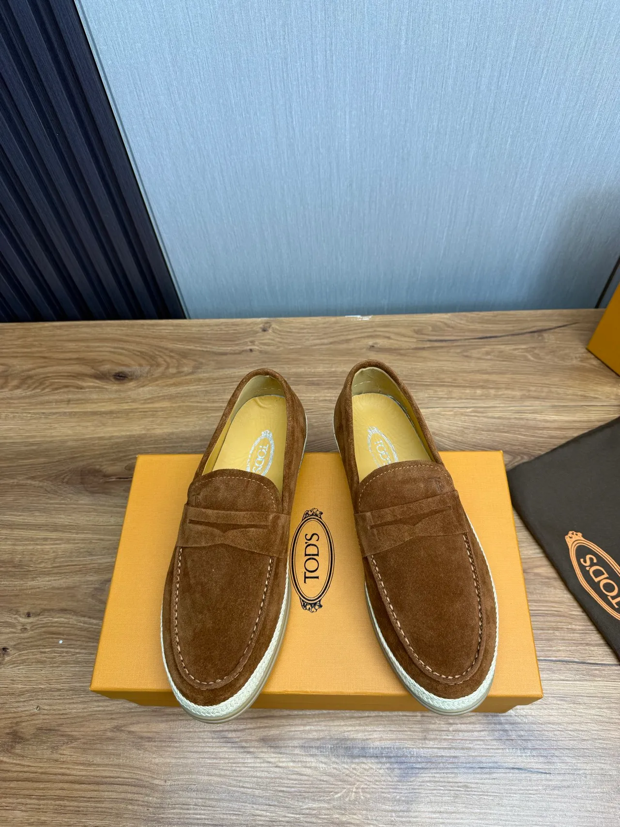 Tod's Penny Loafer Marron Beige Suède Haut Courroie Mocassins 3