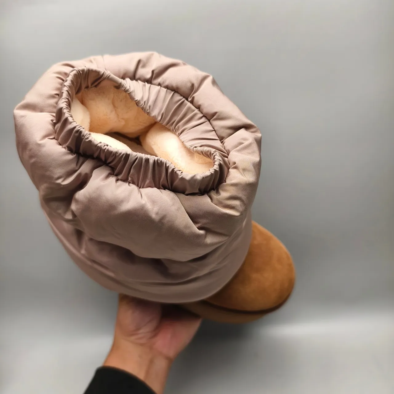 UGG بيج بني منصة سولا نسيج مجمع ساق حذاء ثلج 3