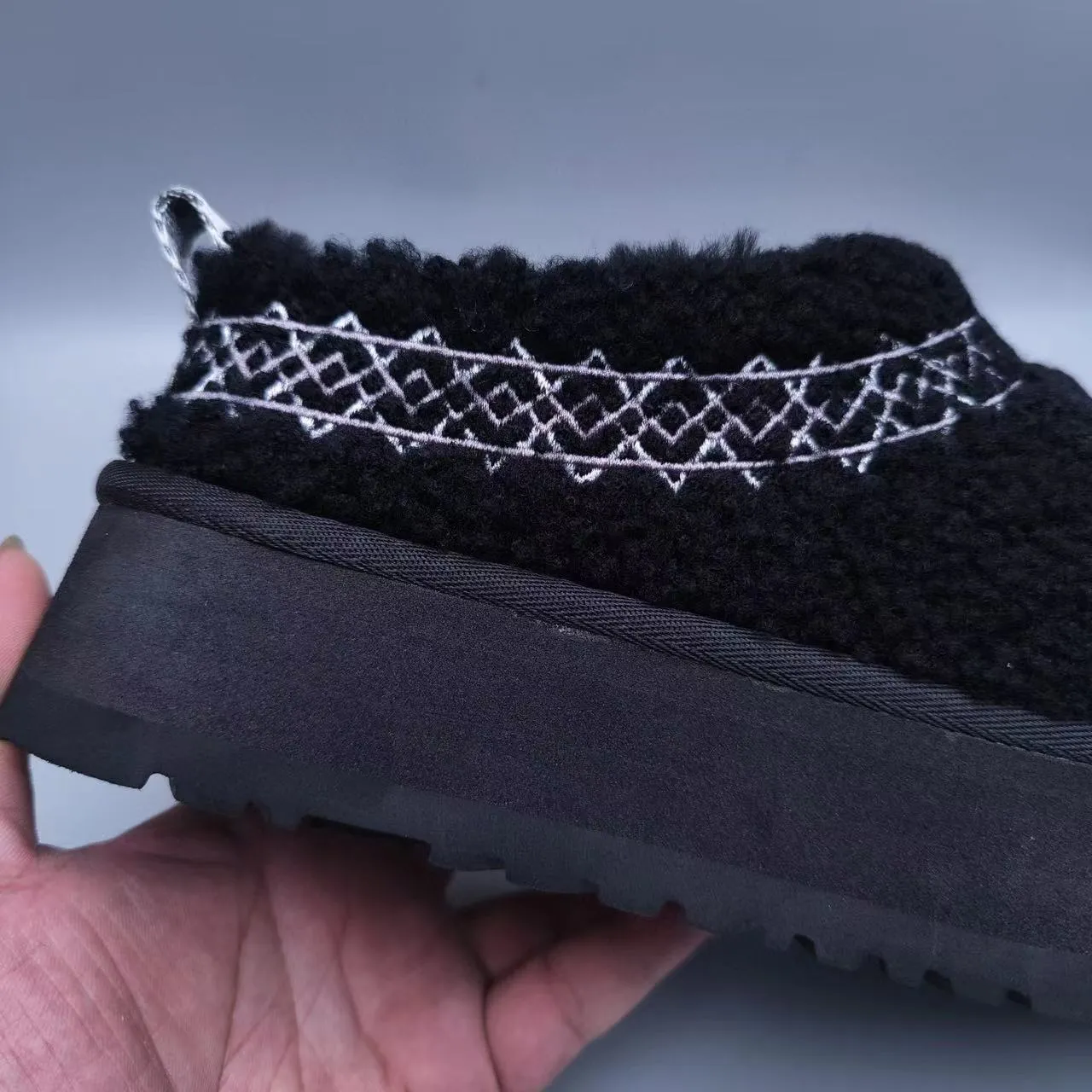 UGG Black Silver Platform Sole Shearling-Like Bouclé Upper Casual Shoes 3