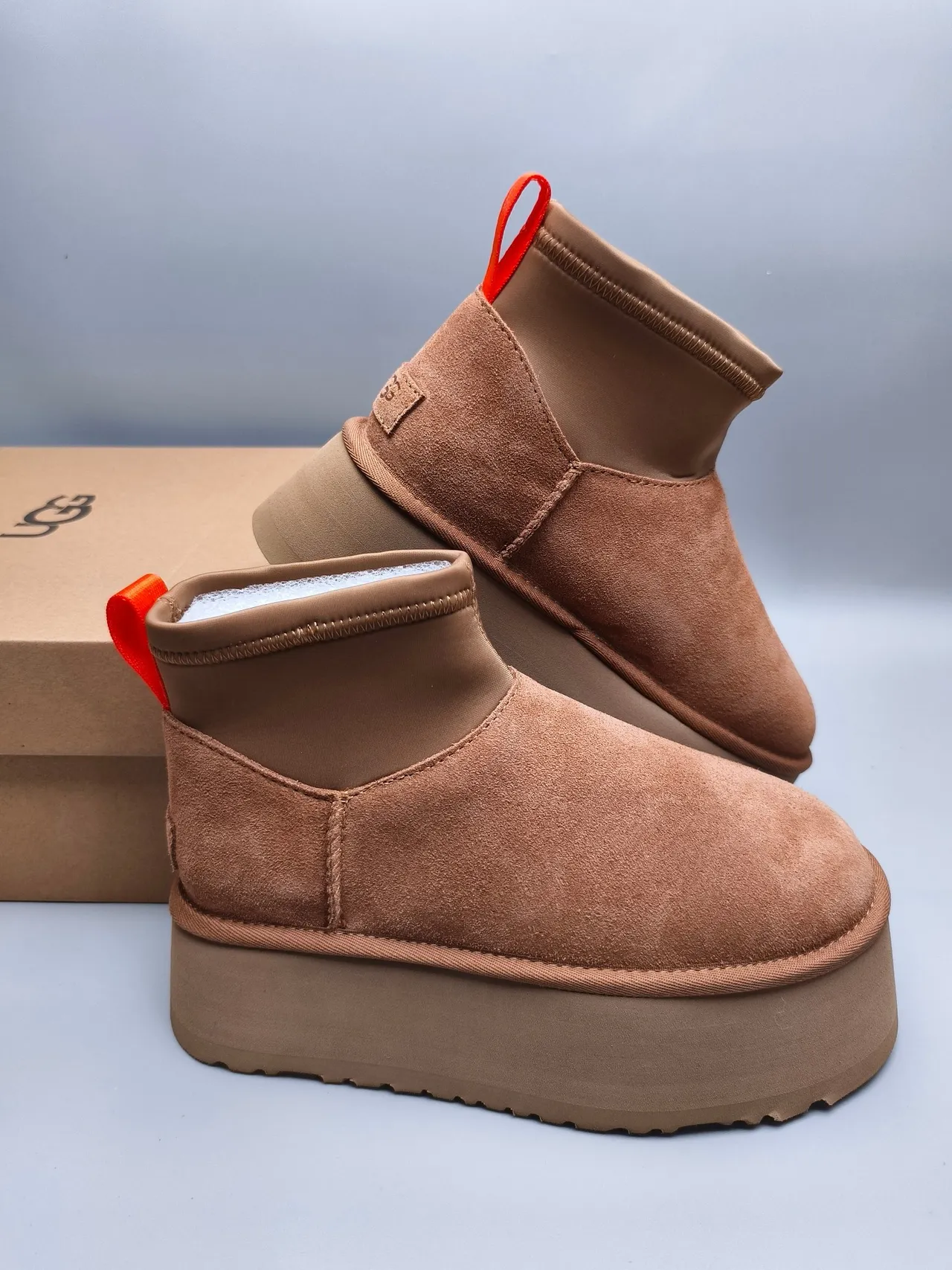 UGG Brown Orange Suede Upper Elasticated Collar Snow Boots 6