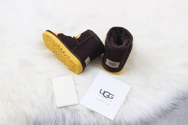 UGG Character-Faced Brown and Yellow Plush-Lined Snow Boots 7