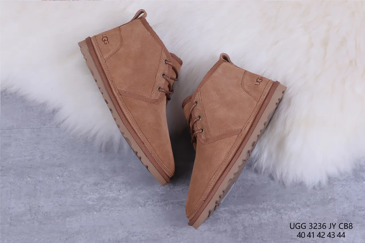 UGG Classic Chukka Chestnut 麂皮羊毛内里踝靴 7