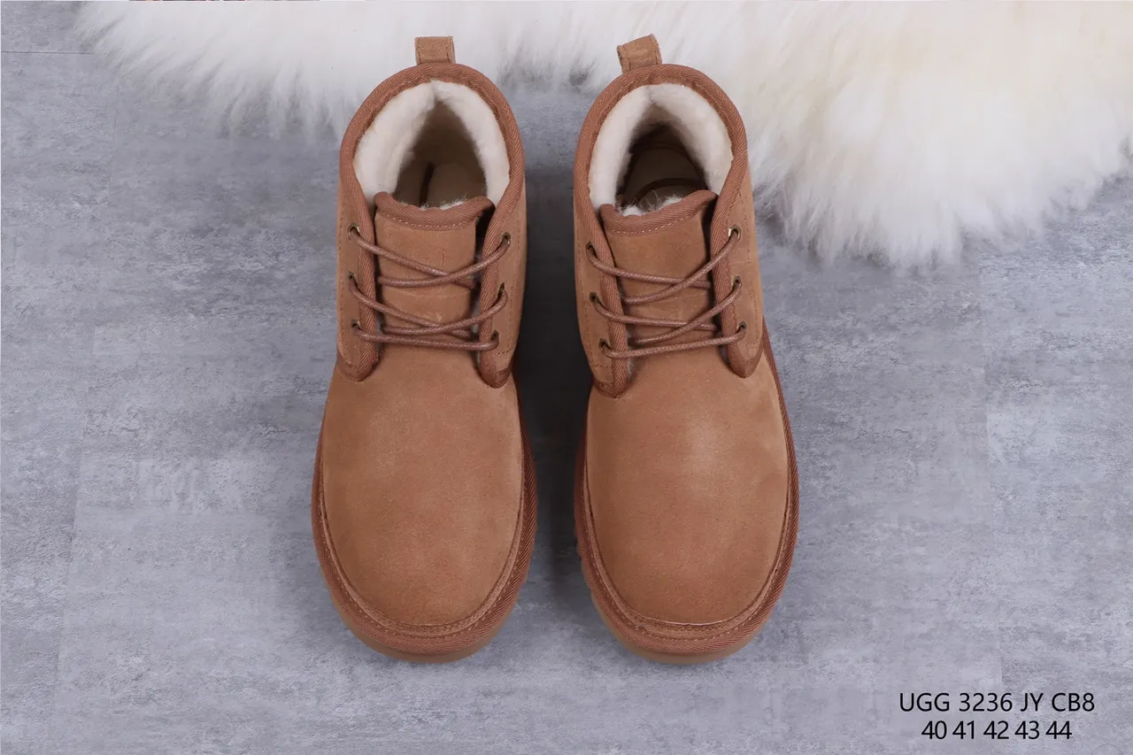 UGG Classic Chukka Chestnut 麂皮羊毛内里踝靴 9