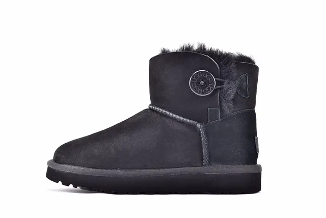 UGG Classic Mini Black Shearling-Lined Snow Boots 8